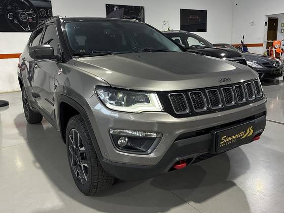 JEEP COMPASS 2.0 16V DIESEL TRAILHAWK 4X4 AUTOMÁTICO JEEP COMPASS 2.0 16V DIESEL TRAILHAWK 4X4 AUTOMÁTICO